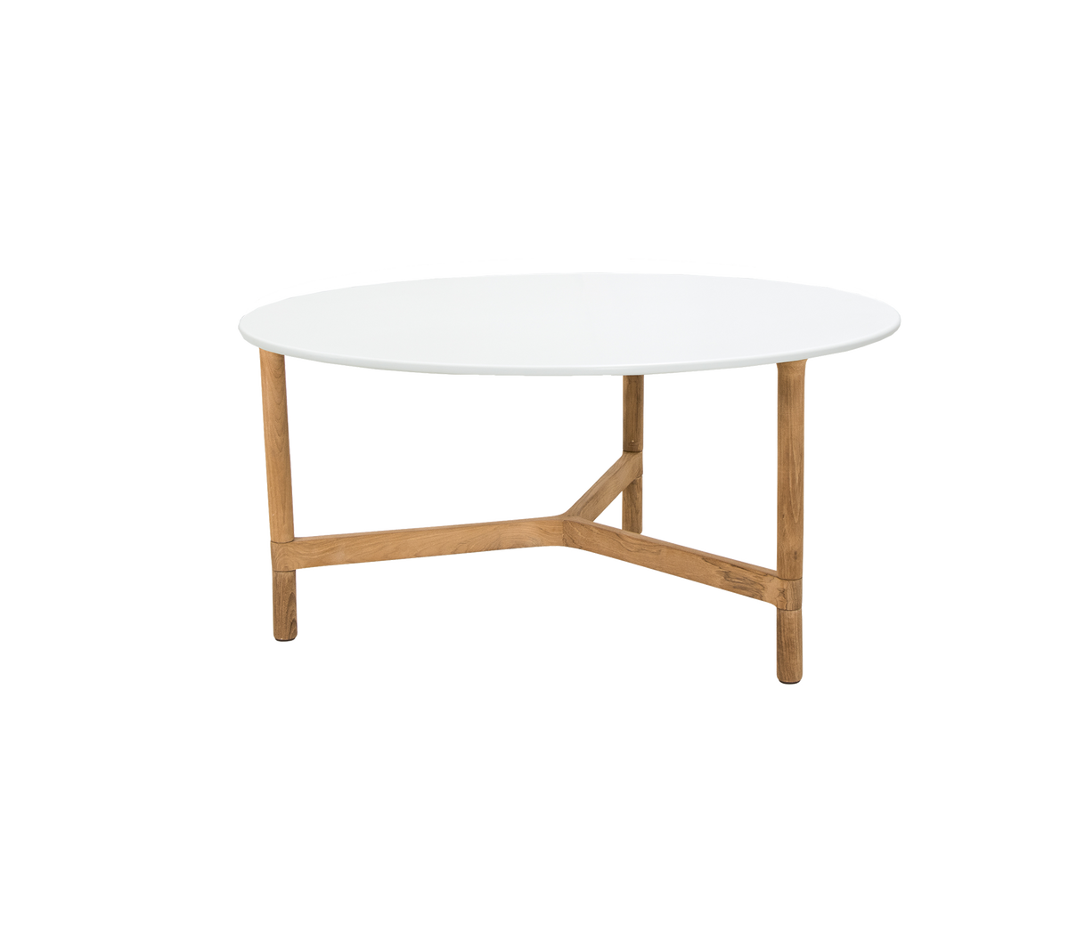 Een ronde salontafel met een strakke witte bovenkant, ondersteund door stevige houten poten met een uniek kruisdesign.