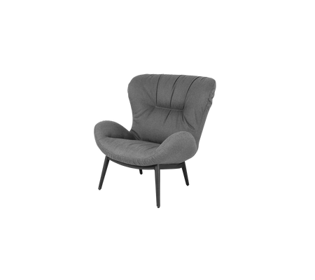 Gezellige grijze accentstoel met een pluizig, krom design en vier slanke benen, die een moderne touch aan elke ruimte toevoegen.