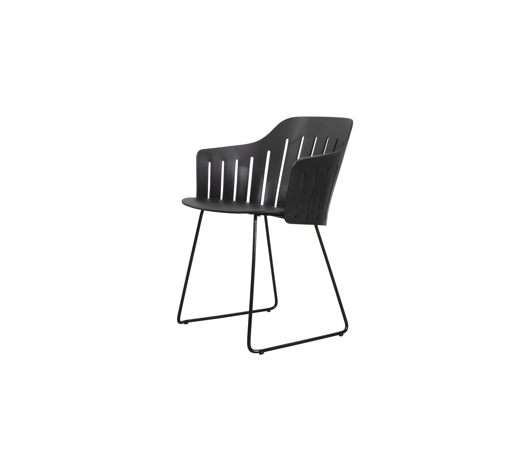 Stijlvolle stoel met een slank ontwerp, een gebogen rugleuning en stevige metalen poten, ideaal voor modern zitten.