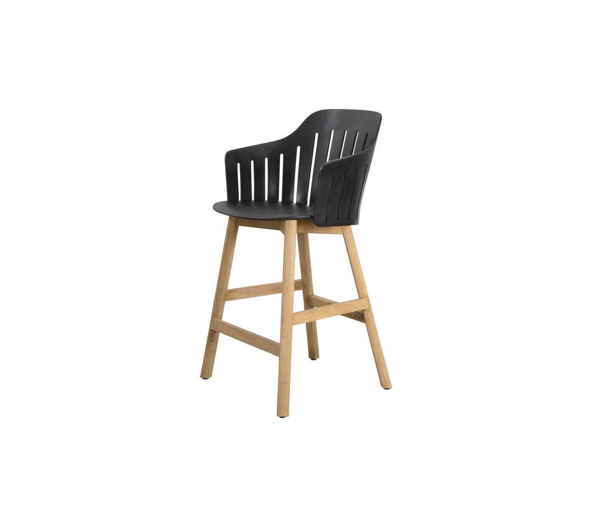 Stijlvolle hoge stoel met een sleek zwart zitvlak en natuurlijke houten poten, die een moderne en comfortabele zitoptie biedt.