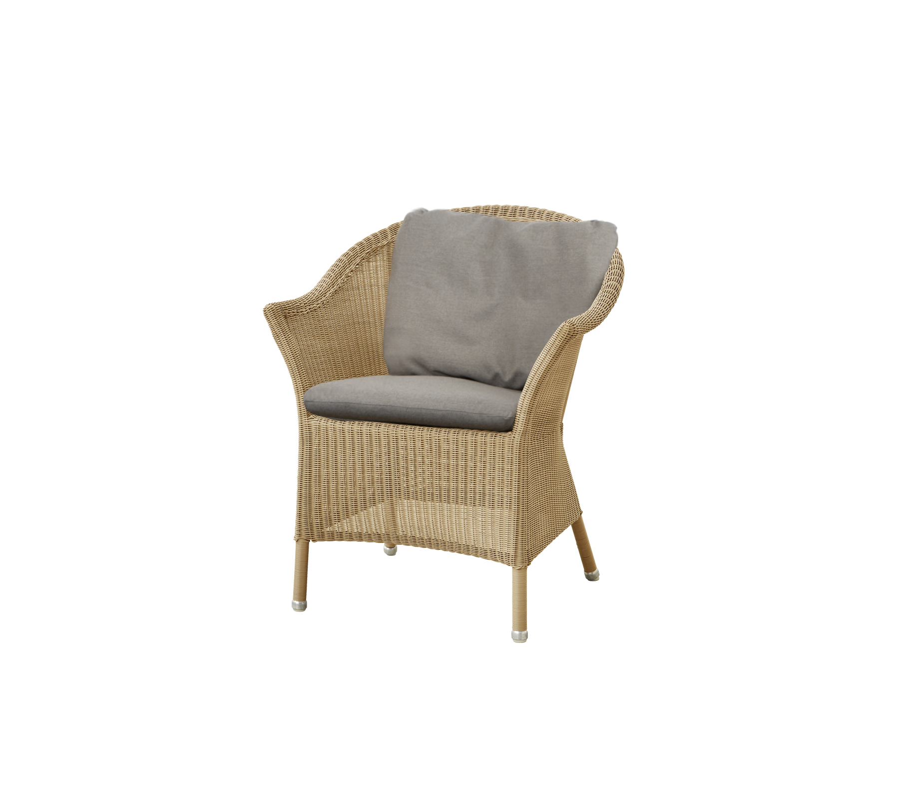 Een comfortabele geweven stoel met een zacht grijs kussen, ideaal voor ontspanning en casual zitten.