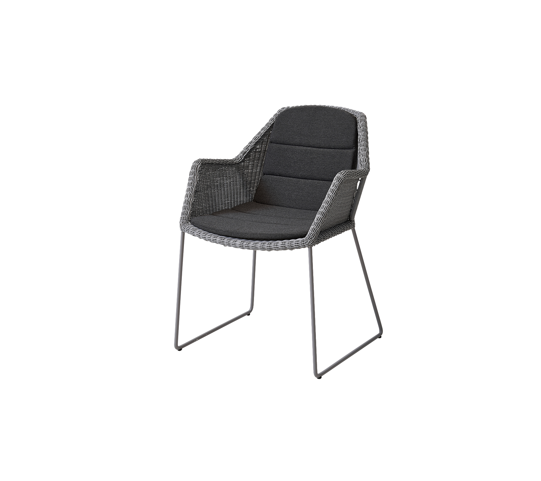 Stijlvolle stoel met een geweven ontwerp, zachte kussens en slanke metalen poten, ideaal voor moderne omgevingen.