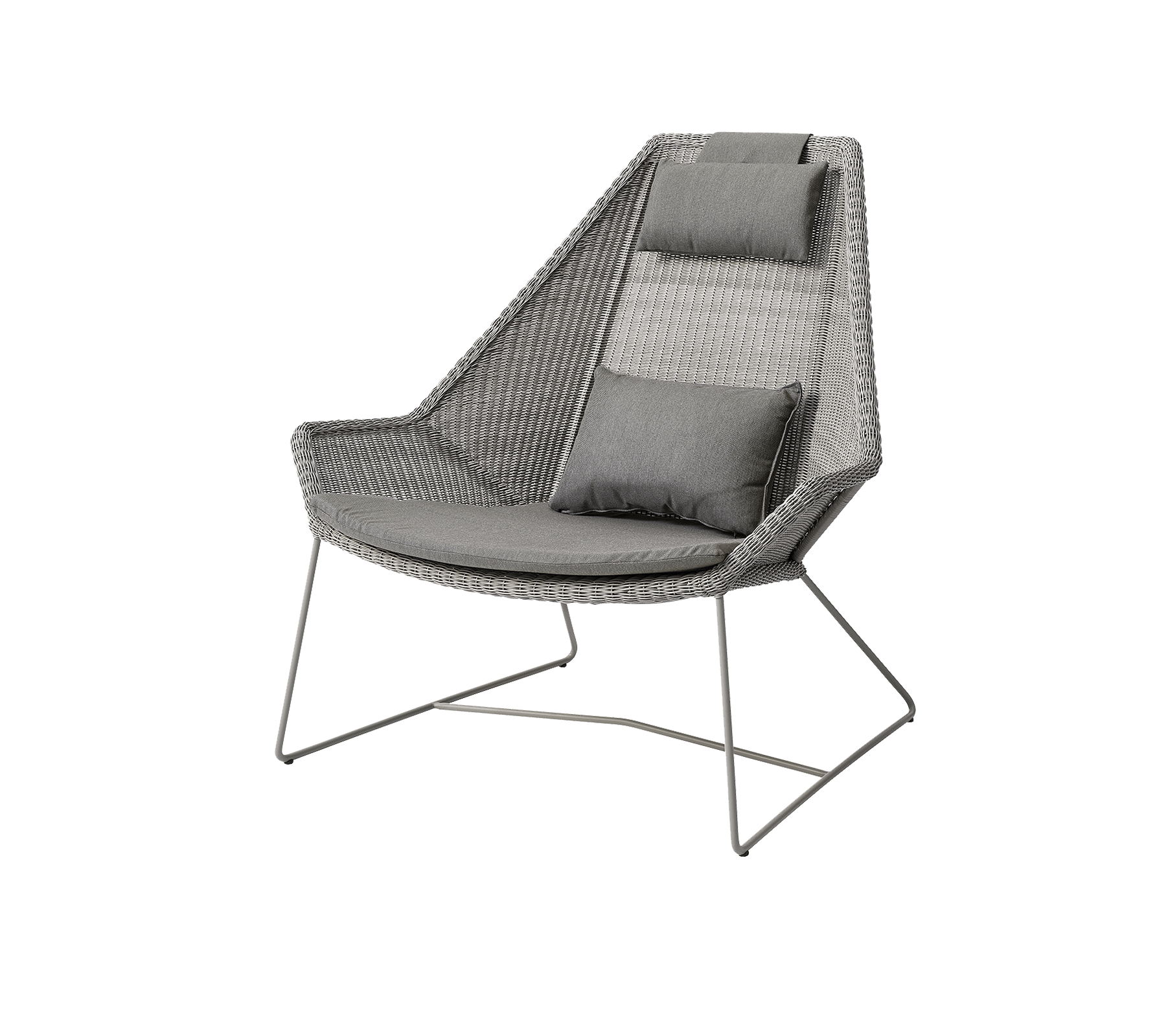 Stijlvolle stoel met een slank geweven ontwerp en comfortabele grijze kussens, perfect voor moderne ruimtes.