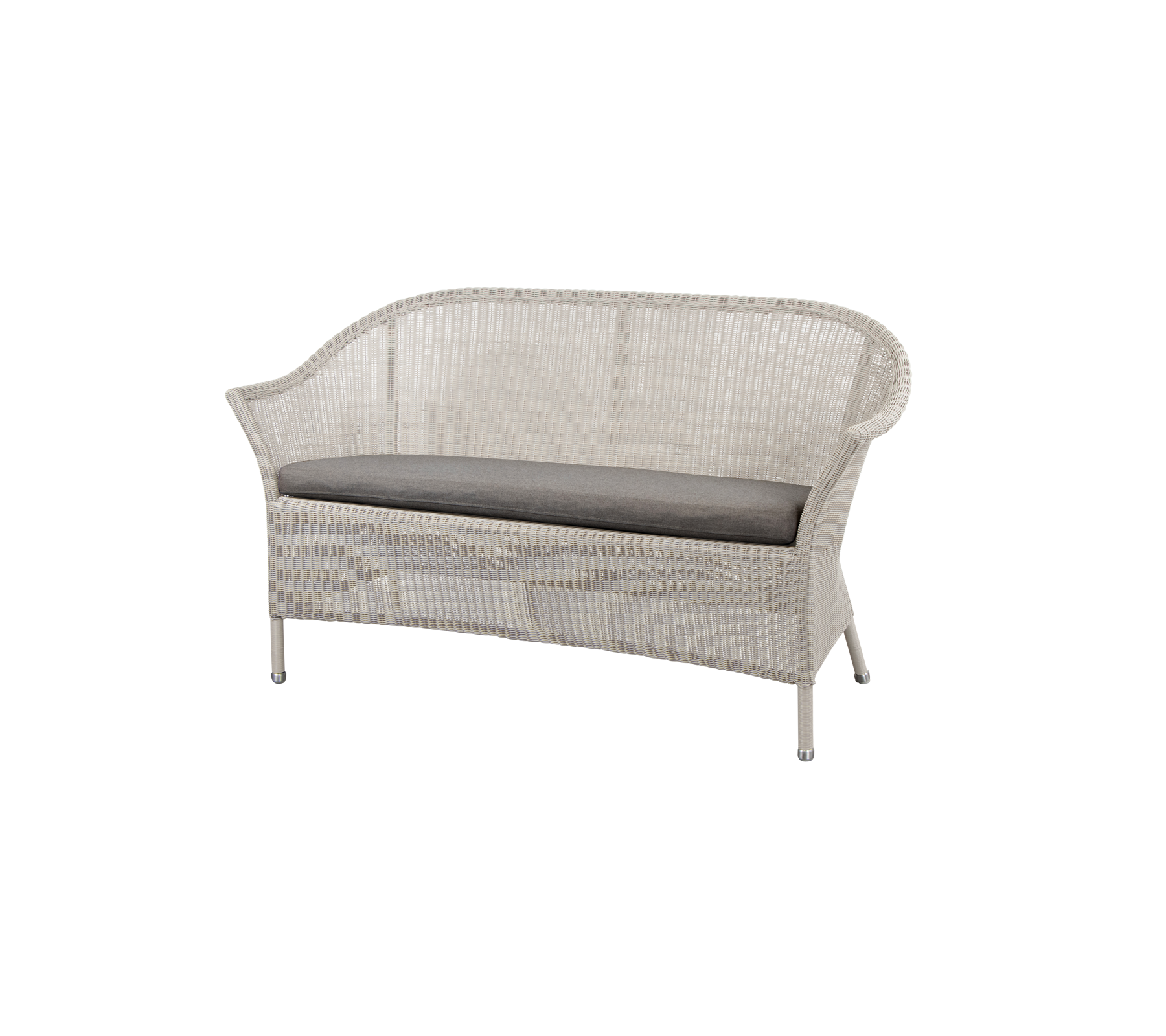 Elegante geweven loveseat met een zacht grijs kussen, ontworpen voor comfort en stijl in elke zitopstelling.