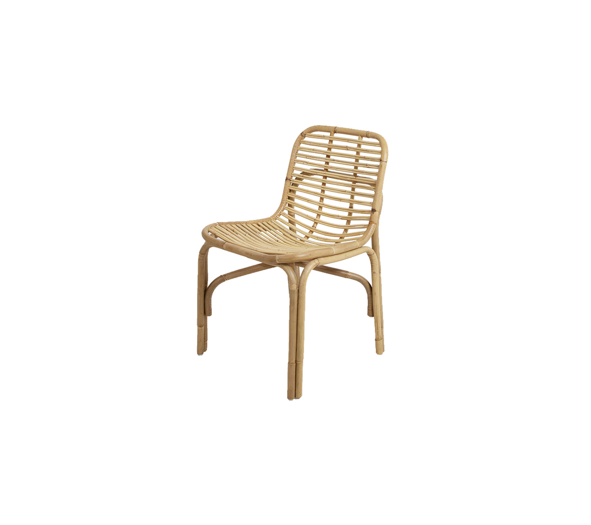 Natuurlijk geweven stoel met een minimalistisch ontwerp, met een gebogen rugleuning en stevige benen, perfect voor veelzijdig zitten.