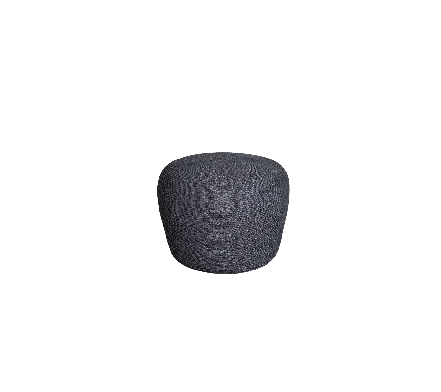 Ronde, gestoffeerde pouf in een donkergrijze stof, ontworpen voor veelzijdig zitten of om decor te accentueren.