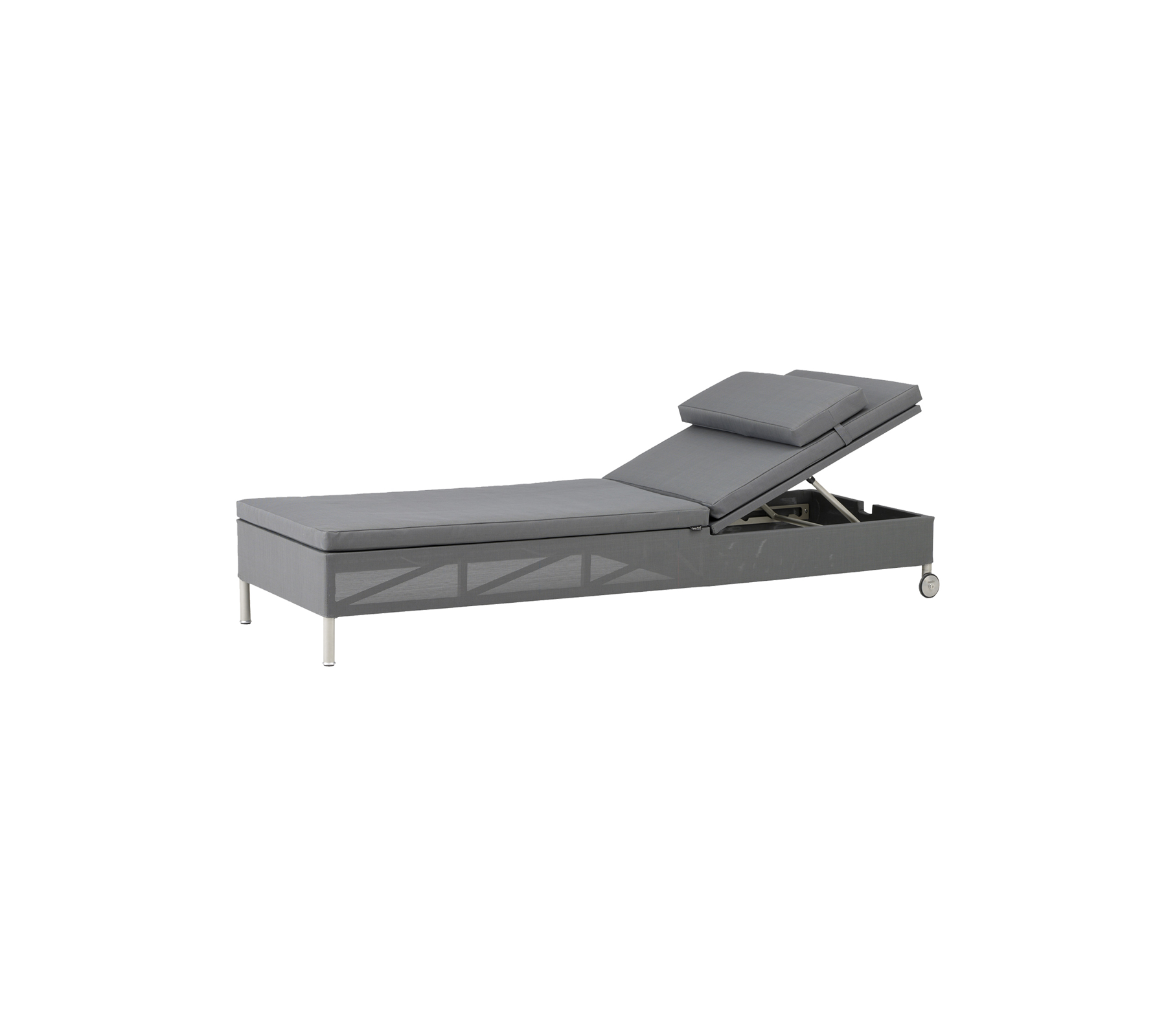 Verstelbare grijze chaise met een rugleuning die achterover kan, en ingebouwde opbergruimte, met een strak ontwerp en metalen benen.