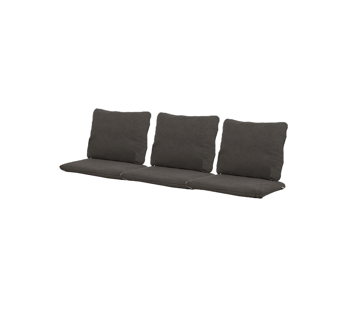 Comfortabele driezitskussen in een slank ontwerp, met meerdere zachte rugkussens voor betere steun en stijl.