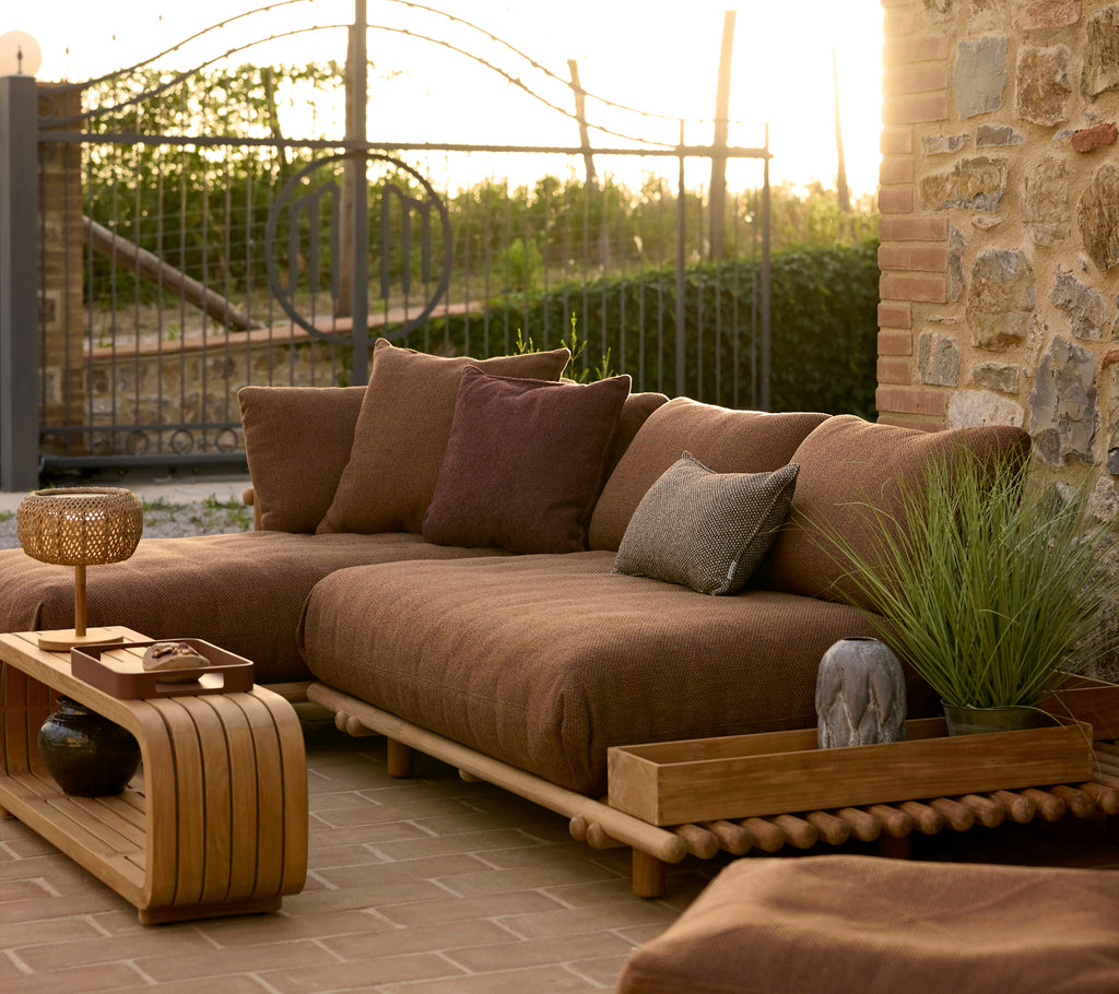 Sticks Platform Sofa met Chaise Longue