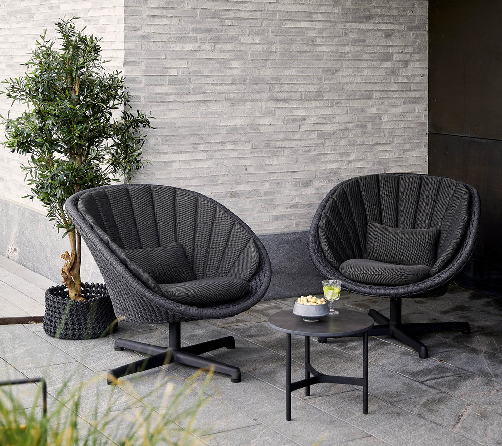 Peacock loungestoel met draaibare aluminium basis
